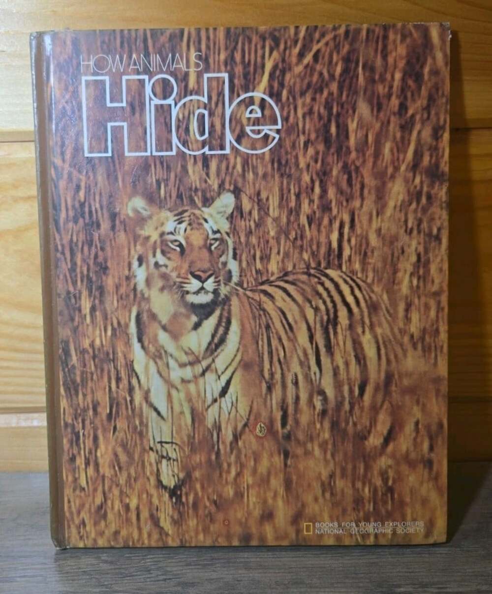 How Animals Hide National Geographic Society Hardcover
